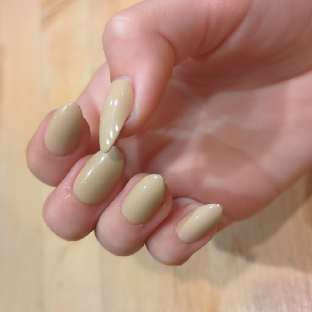 Partly used peel and press nails